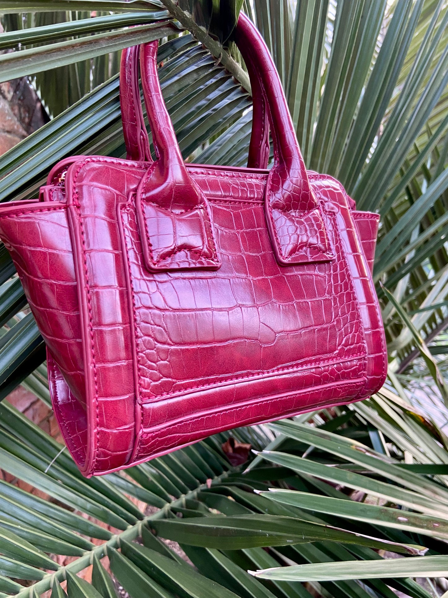 Mia Vegan Croc Tote - Burgundy
