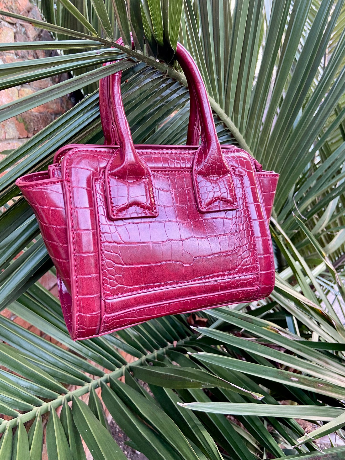 Mia Vegan Croc Tote - Burgundy