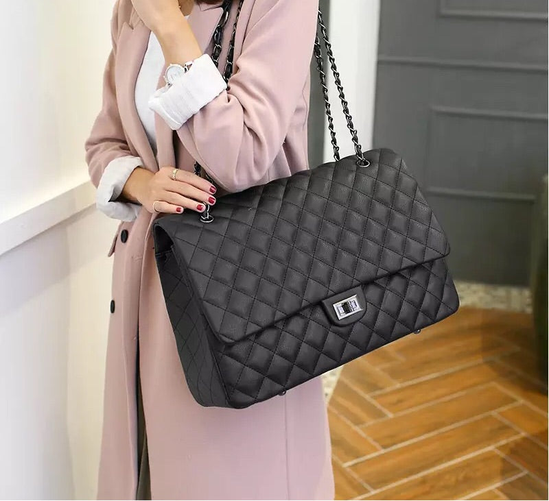 Amelie Quilted Large Shoulder Bag - Black - Cione Boutique London